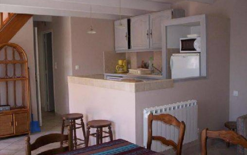 Location de vacances - Gîte à Tréogat - cuisine américaine