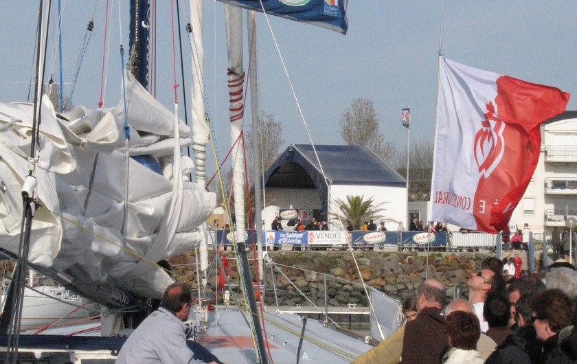 Location de vacances - Gîte à Les Clouzeaux - Activités nautiques - Départ et arrivée du Vendée Globe à la voile