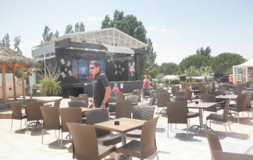 Location de vacances - Camping à Vias - Estrade, pour spectacles,fabuleux,tous les soir.