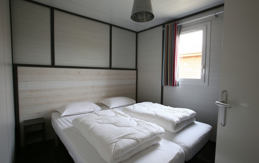 Location de vacances - Bungalow - Mobilhome à Millau - Chalet du Tarn (chambre, max 4 personnes)