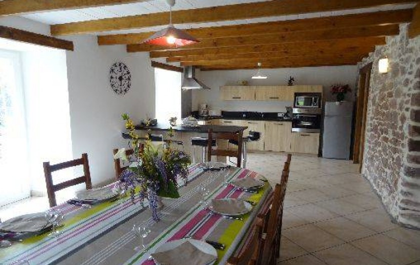 Location de vacances - Villa à Bidarray - pièce de vie trés spacieuse et agréable