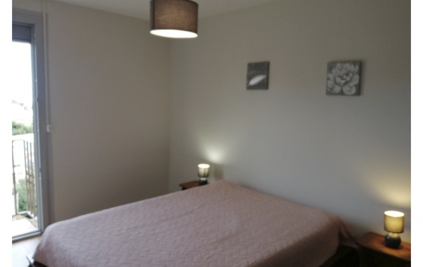 Location de vacances - Villa à Port-Vendres - Chambre côté mer avec lit en 140