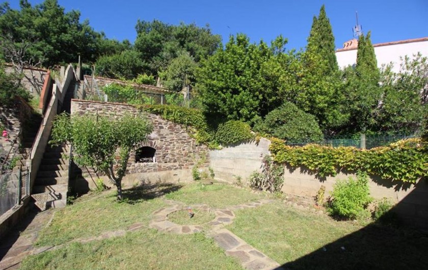 Location de vacances - Villa à Port-Vendres - Jardin vue mer avec barbecue exposé ouest
