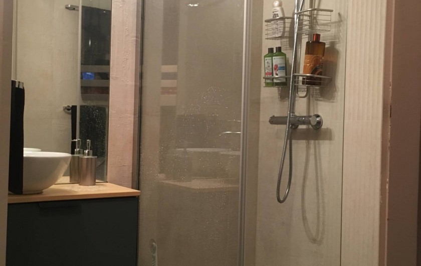 Location de vacances - Studio à Les Carroz d'Arâches - Douche italienne