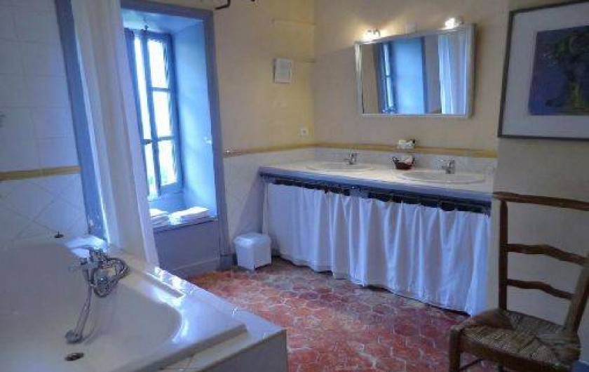 Location de vacances - Chambre d'hôtes à Saint-Lager-Bressac - Salle de bain  de la chambre TERRA COTTA