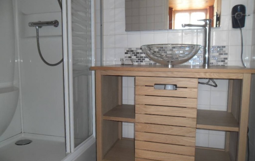 Location de vacances - Appartement à Autignac - Salle d'eau chambre n°6