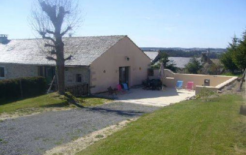 Location de vacances - Gîte à Saint-Chély-d'Apcher - Extérieur