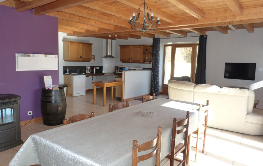 Location de vacances - Gîte à Saint-Chély-d'Apcher - Pièce à vivre