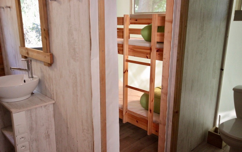 Location de vacances - Bungalow - Mobilhome à La Garette - Chalet toilé 60m2 6/8 personnes (chambre 3 lit superposé)