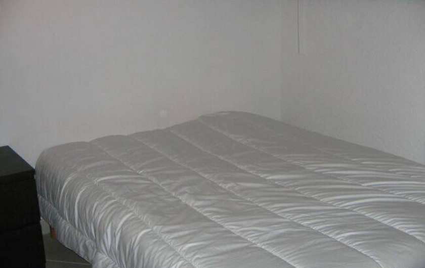 Location de vacances - Appartement à Saint-Cyprien Plage - La chambre