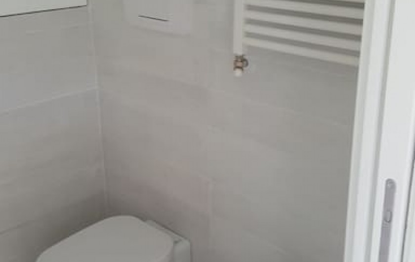 Location de vacances - Appartement à Naples - Une des quatre salles de bain