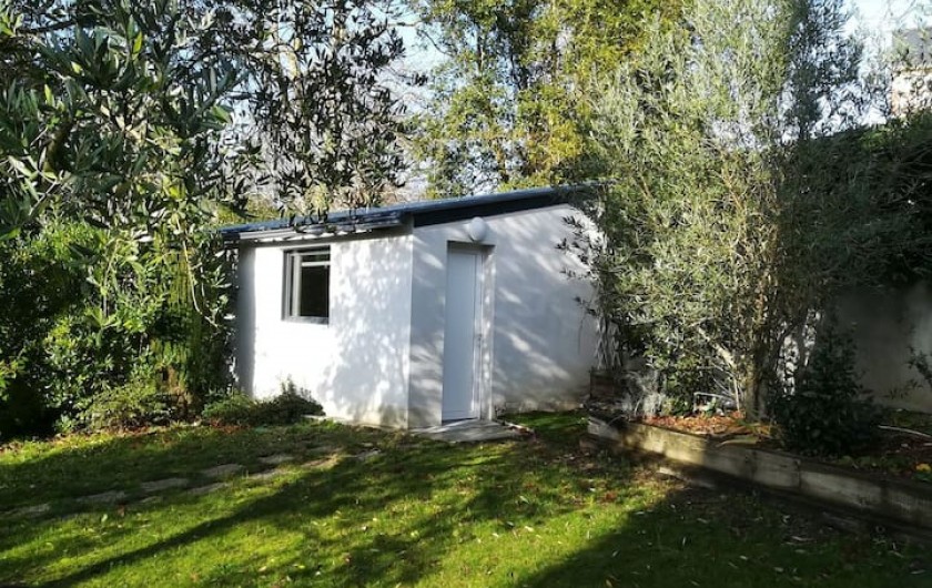 Location de vacances - Maison - Villa à Saint-Nazaire - Dépendance dans le jardin (idéal pour jeunes enfants autonomes ou ados)