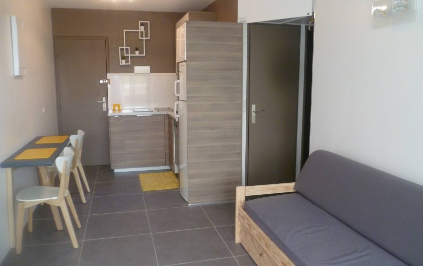 Location de vacances - Appartement à Le Grau-du-Roi - pièce a vivre