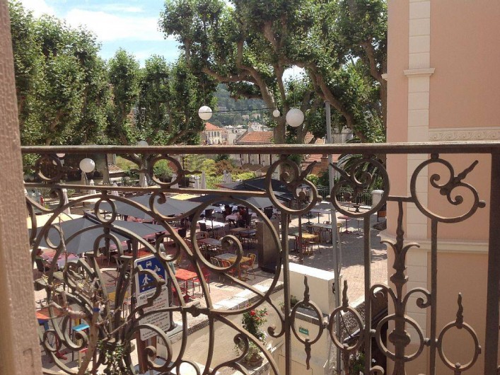 Location de vacances - Appartement à Cannes - Le balcon du salon