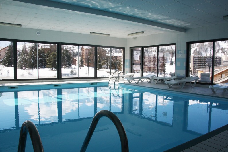 Location de vacances - Chalet à Le Dévoluy - Piscine chauffée et sauna  (espace commun réservé à la clientèle du Hameau