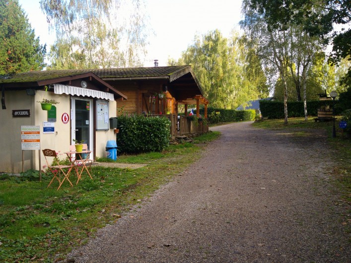 Location de vacances - Camping à Mézières-sous-Lavardin - ACCUEIL