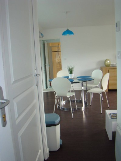 Location de vacances - Appartement à Vannes - Vu de l'entrée dans l'appartement