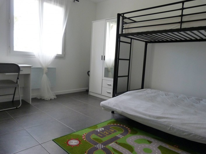 Location de vacances - Appartement à Saint-Julien-en-Born - chambre enfants (3 couchages)