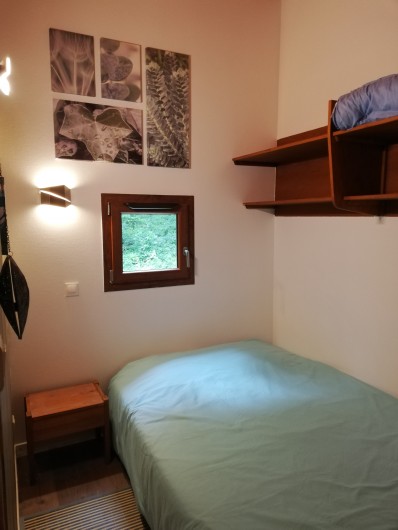 Location de vacances - Chalet à Osenbach - Chambre 2 a l'étage avec un lit double 140x190