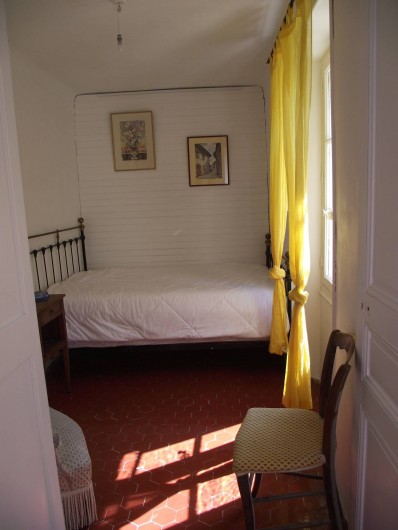 Location de vacances - Villa à Tourrettes - Chambre 2-   Lit 2 places