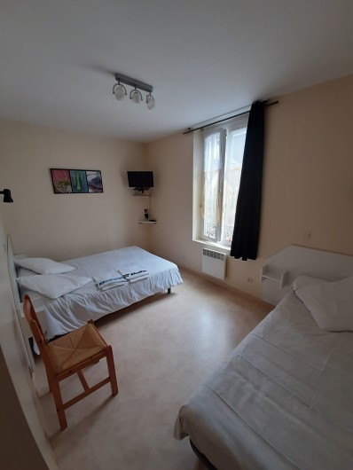 Location de vacances - Appartement à La Bourboule - chambre