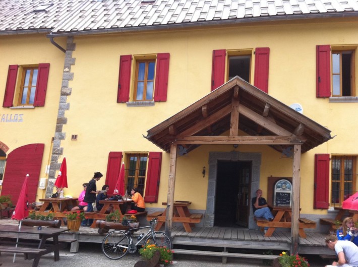 Location de vacances - Studio à La Foux d'Allos - le refuge du Col d'Allos Point d'entrée du parc du Mercantour