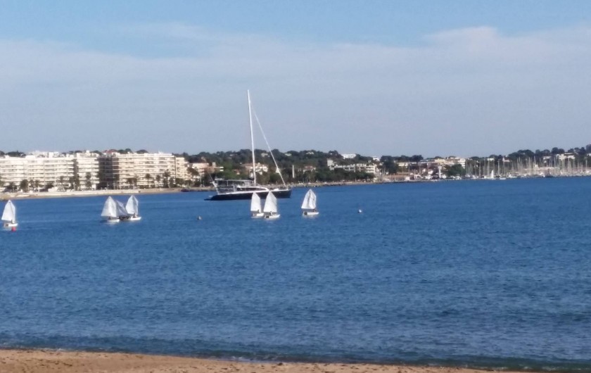 Location de vacances - Appartement à Fréjus Plage - plage coté st raphael