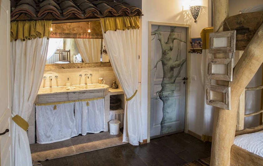 Location de vacances - Chambre d'hôtes à Génolhac - Arbres