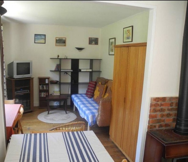 Location de vacances - Maison - Villa à Bidart - chambre N° 3 avec lit 90 et télé