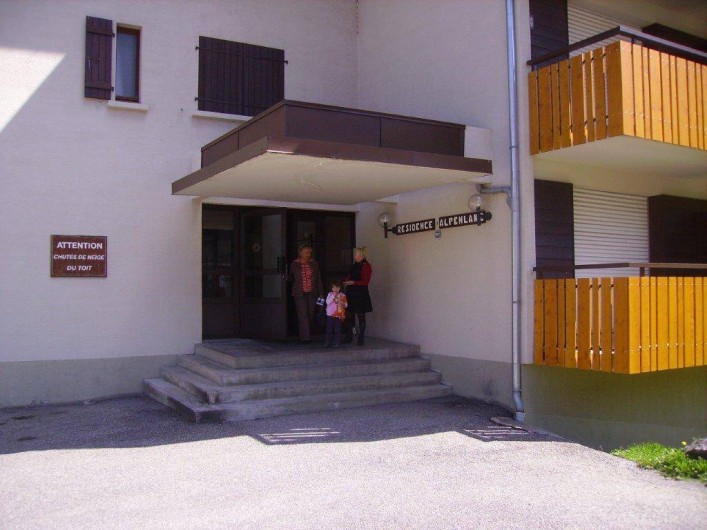 Location de vacances - Appartement à Châtel - Entrée de la résidence