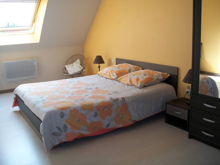 Location de vacances - Gîte à Saint-Omer - Chambre étage