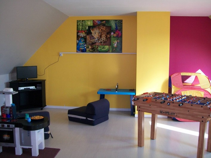 Location de vacances - Gîte à Saint-Omer - Salle de jeux à létage