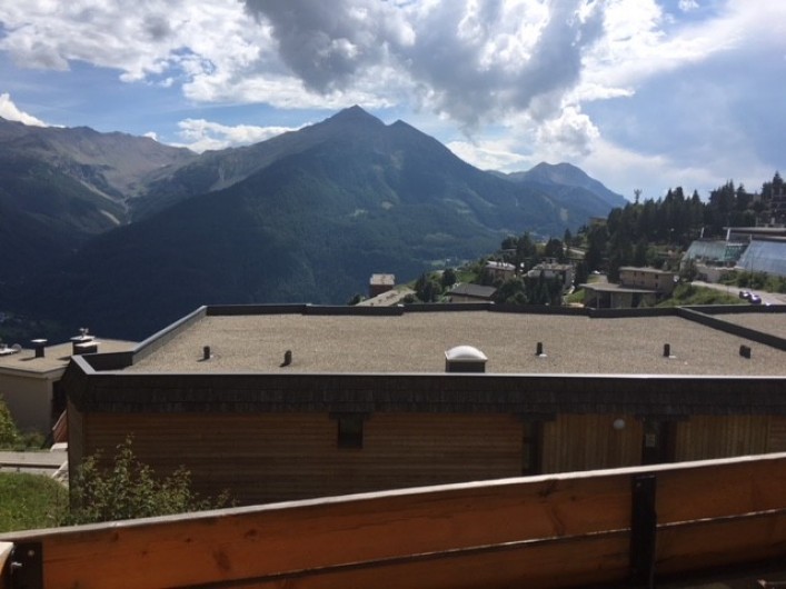 Location de vacances - Appartement à Orcières Merlette - Vue du balcon été