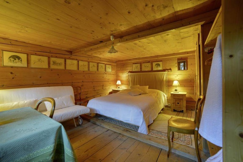 Location de vacances - Chalet à Les Diablerets - Chambre Crocus pour max 4 personnes