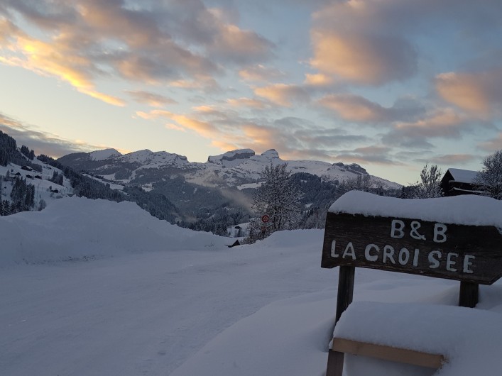 Location de vacances - Chalet à Les Diablerets - Panneau indicateur pour trouver le Chalet la Croisée