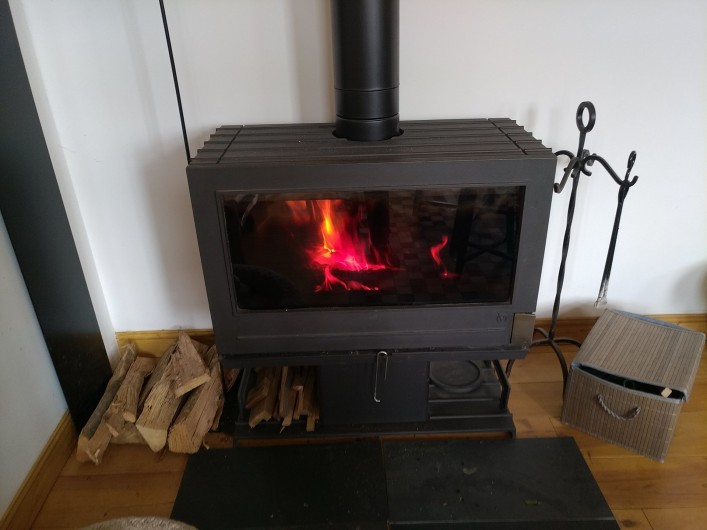 Location de vacances - Maison - Villa à Puyvalador - poêle à bois