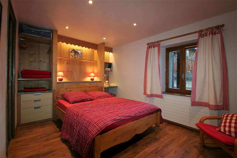 Location de vacances - Chalet à Puy-Saint-Vincent - Chambre couple