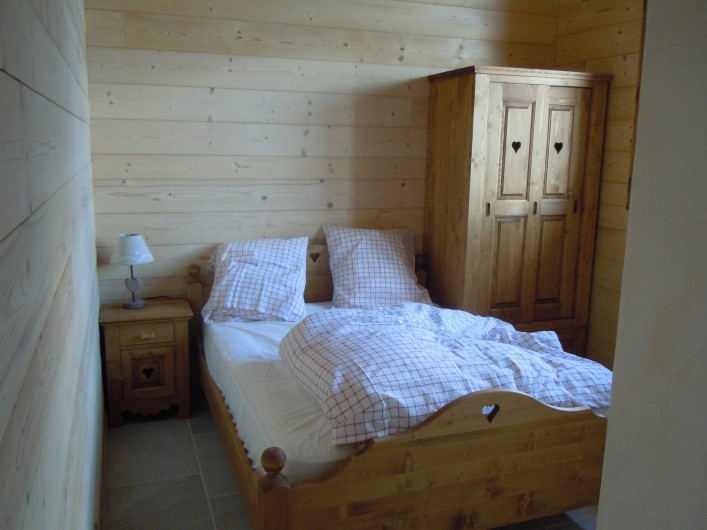 Location de vacances - Appartement à Saint-Sorlin-d'Arves - chambre1