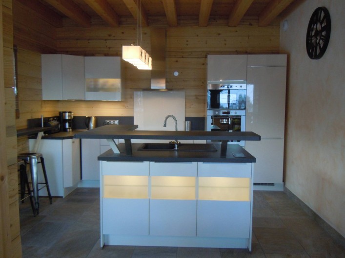 Location de vacances - Appartement à Saint-Sorlin-d'Arves - cuisine