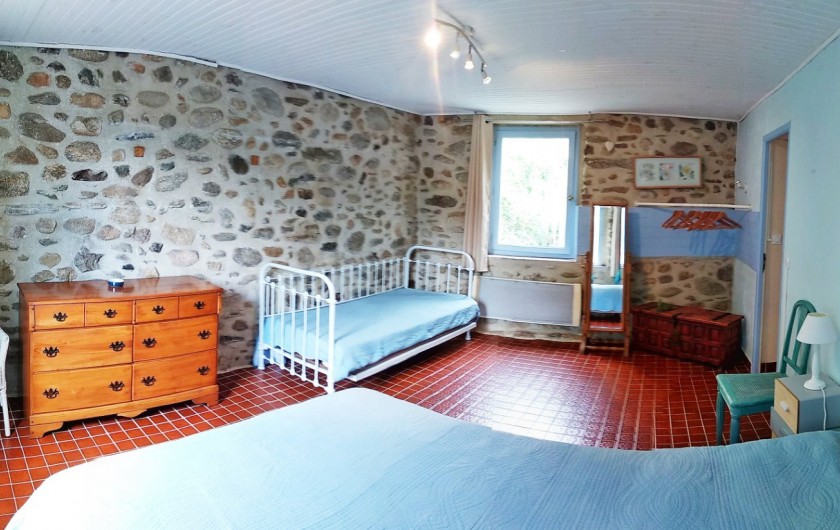 Location de vacances - Gîte à Eus - Chambre gîte Bleu