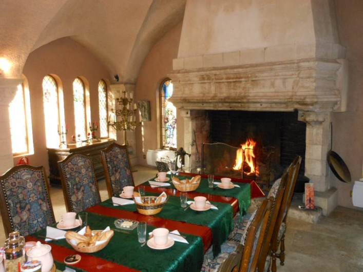 Location de vacances - Chambre d'hôtes à Bailleau-Armenonville - Salle à manger médiévale
