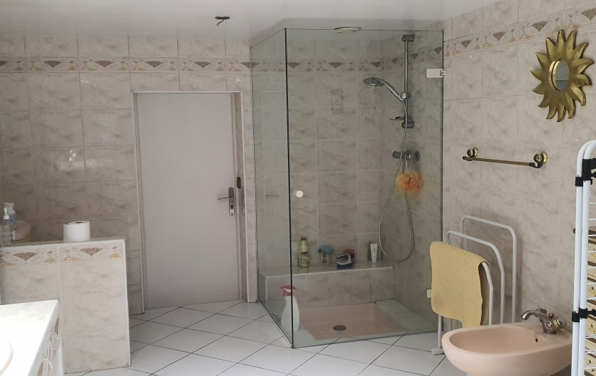 Location de vacances - Villa à Locoal-Mendon - Salle d'eau RDC