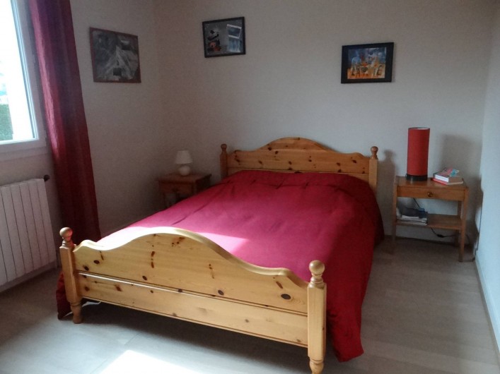 Location de vacances - Villa à Cormelles-le-Royal - Chambre du bas