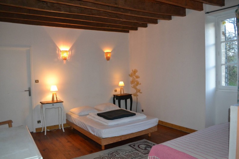 Location de vacances - Gîte à La Baconnière - Chambre 1er étage (lit 140x190 + lit appoint 90x190)