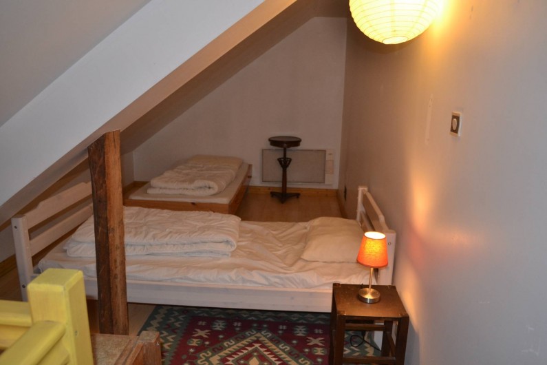 Location de vacances - Gîte à La Baconnière - Mezzanine (2 lits 90x190)