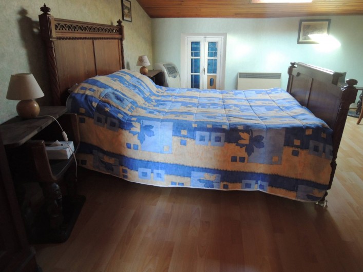 Location de vacances - Appartement à Villeneuve-Minervois - Chambre couple, lit 2 places