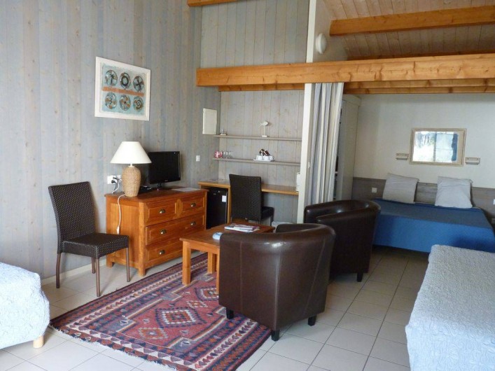 Location de vacances - Hôtel - Auberge à Le Bois-Plage-en-Ré - Chambre familiale