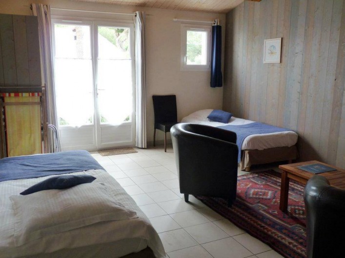 Location de vacances - Hôtel - Auberge à Le Bois-Plage-en-Ré - Chambre familiale