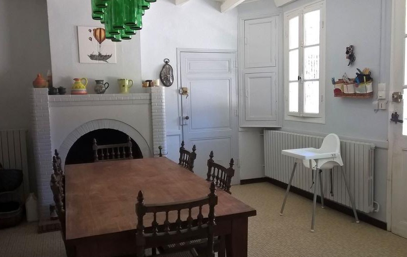 Location de vacances - Chambre d'hôtes à Laruscade - La cuisine