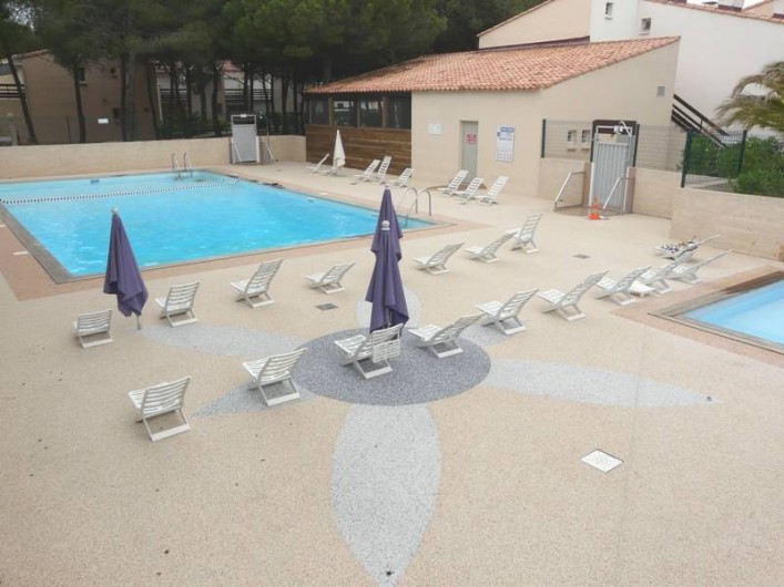 Location de vacances - Studio à Le Cap d'Agde - La piscine (gratuit)